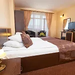 Pensiunea Ambient 3*